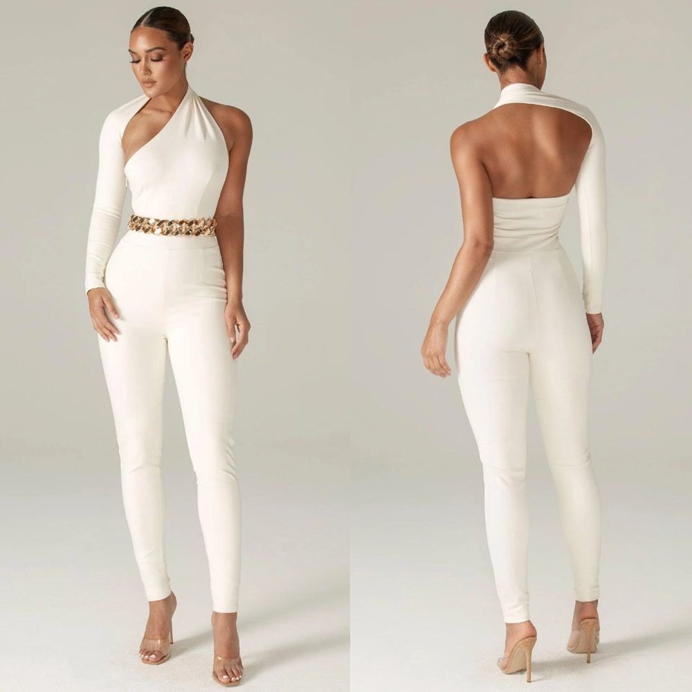 Elegant White One-Shoulder Jumpsuit